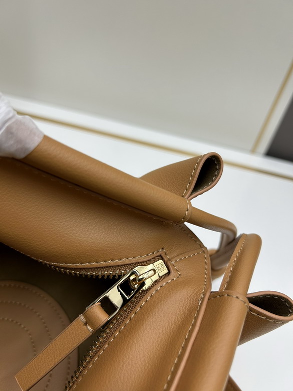 Loewe S062247 35x11 5x21cm jj1_1