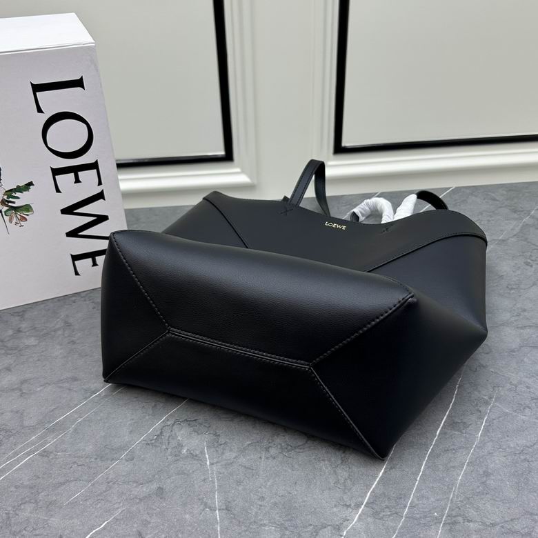 Loewe puzzle fold 25.5x14.5x31.5cm ww (1)
