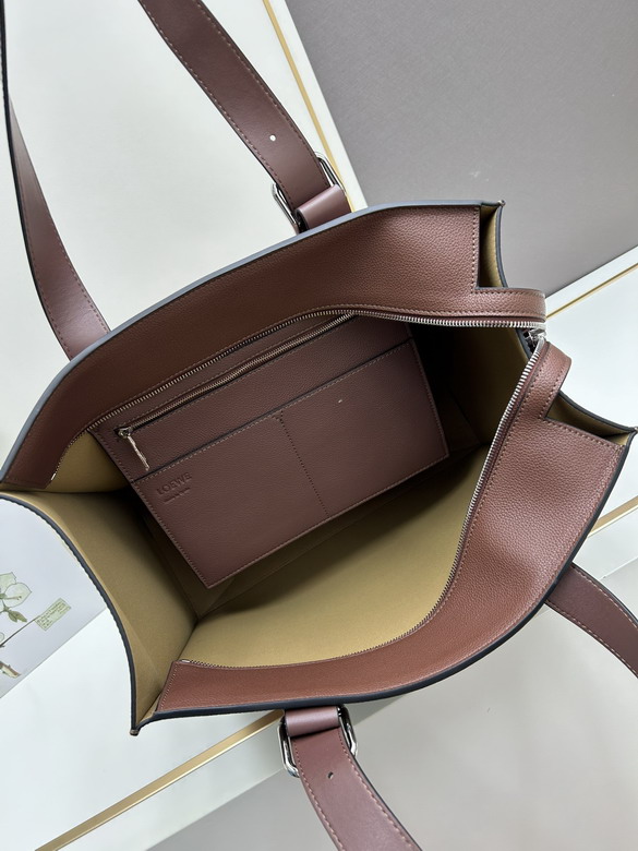 Loewe Buckle 3050A 36x33x17cm jj1_1