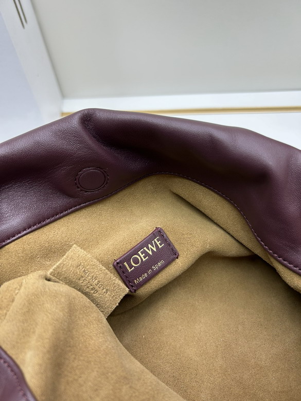 Loewe S260809 30x10 5x20cm jj3_1