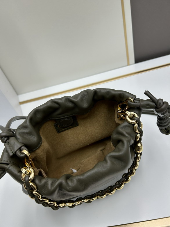 Loewe S260810 23x5 5x17cm jj4_1