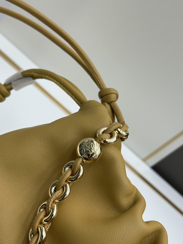 Loewe S260810 23x5 5x17cm jj1_1