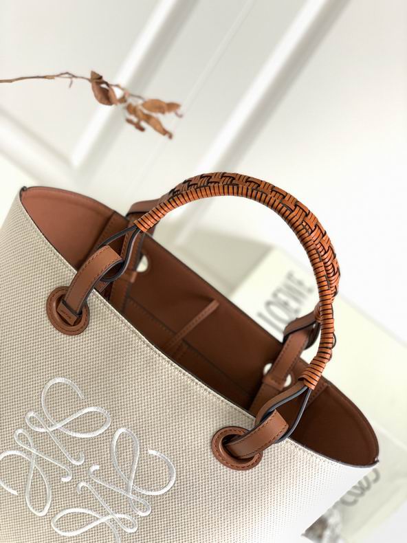 Loewe 062186 29x14x25cm ss4 (1)