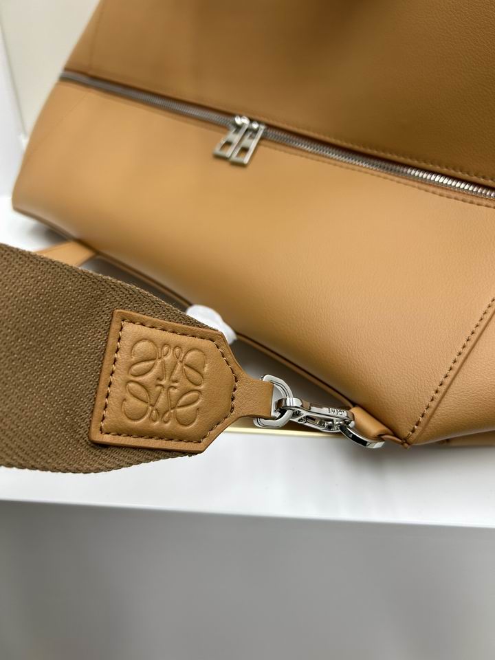 Loewe S052345 59x25.5x25cm jj1_1