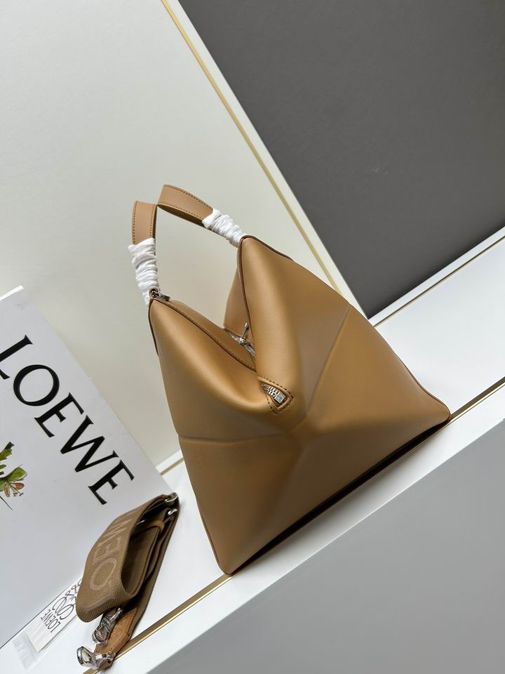 Loewe S052345 59x25.5x25cm jj1_1