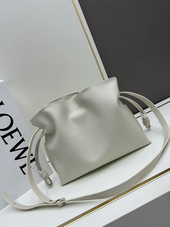 Loewe S062 30x24 5x10 5cm jj1_1