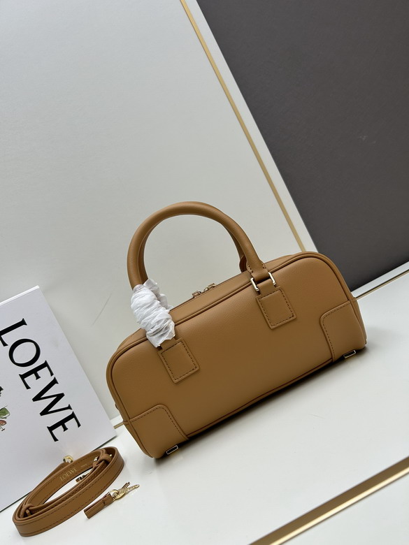 Loewe S062417 23x10x11cm jj2_1