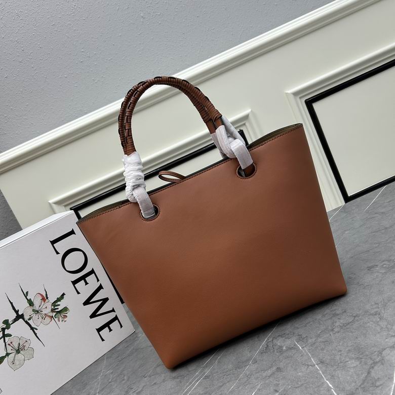 Loewe S011830 29x14x25cm ww (37)