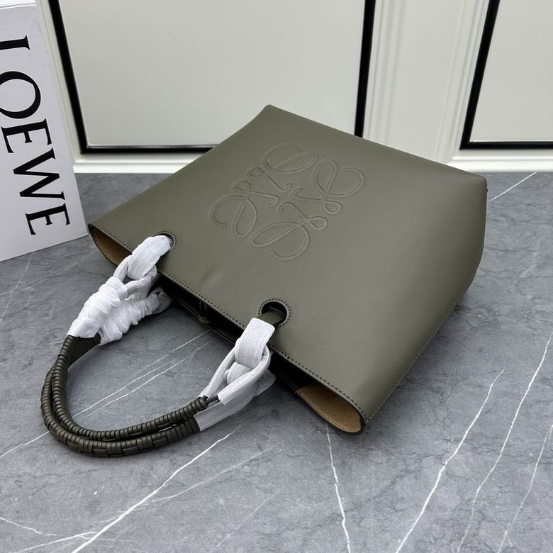 Loewe S011830 29x14x25cm ww (37)