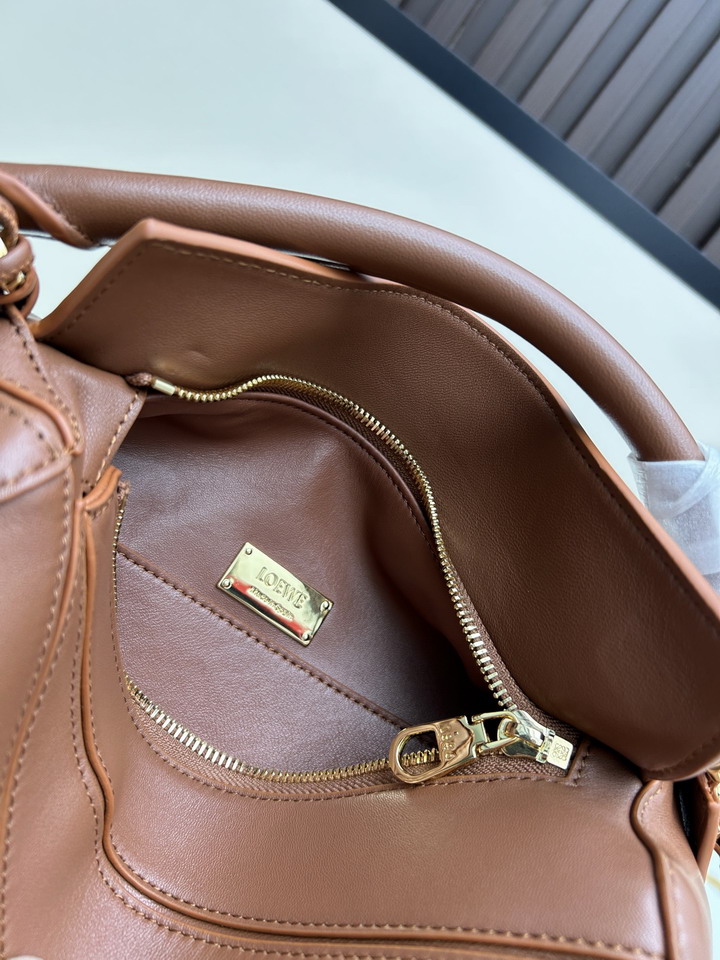 Loewe S25050527 24x16 5x10 5cm jj1_1