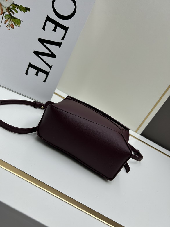 Loewe 062208 18x8x12 5cm jj_1