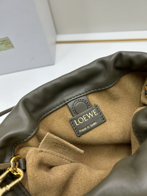 Loewe S260810 23x5 5x17cm jj4_1