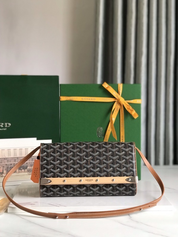 MATIGNON 0074