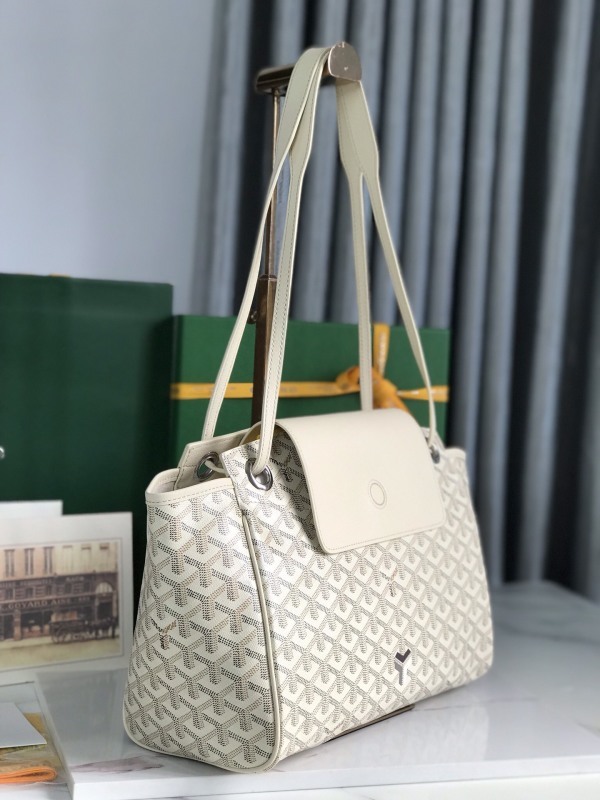 MATIGNON 0077