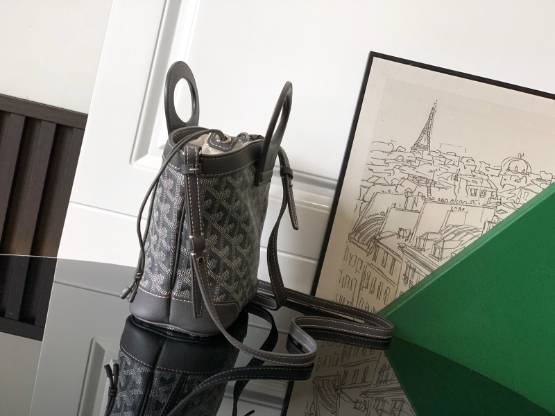 MATIGNON 0233