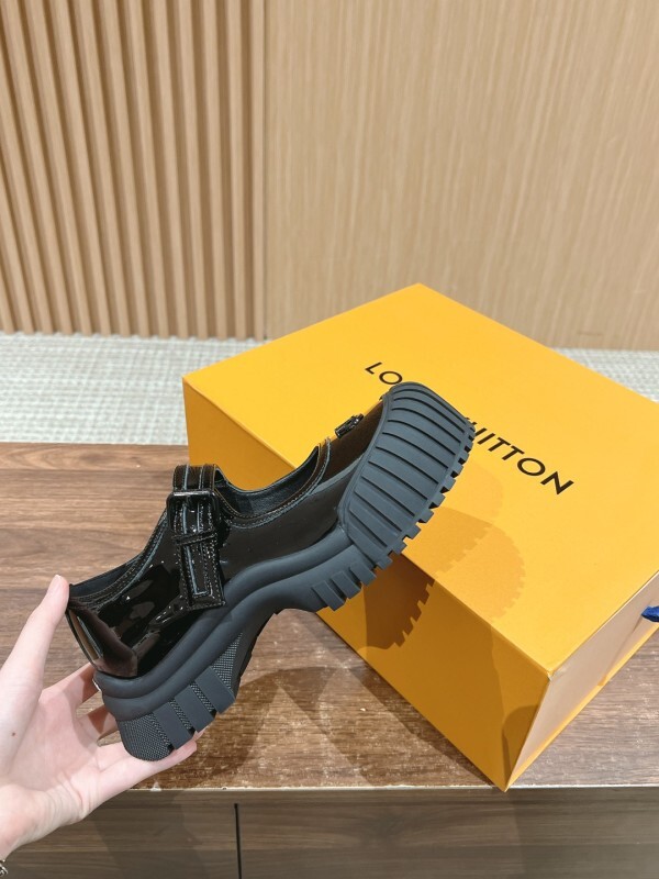 LV 0026