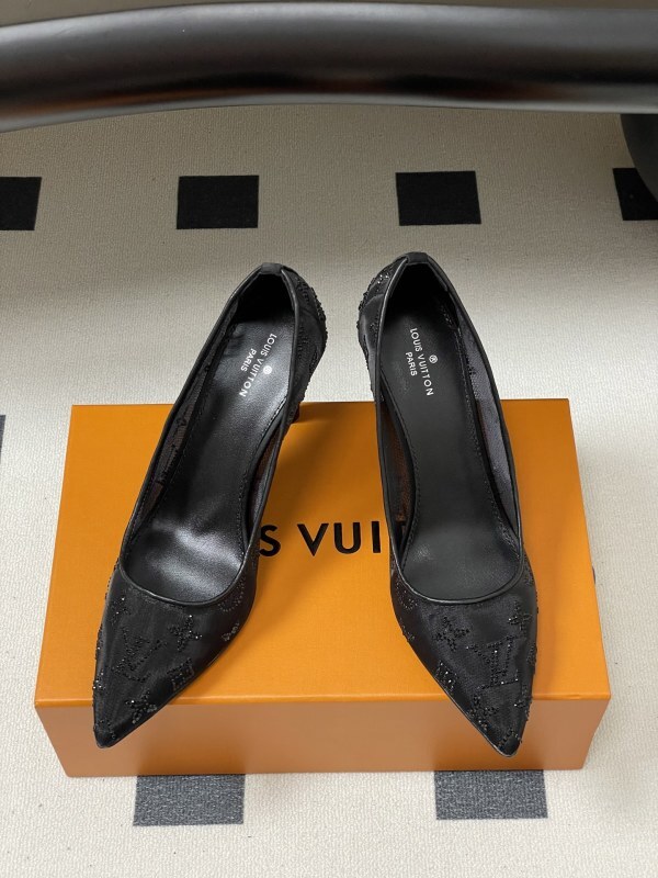 LV 0064