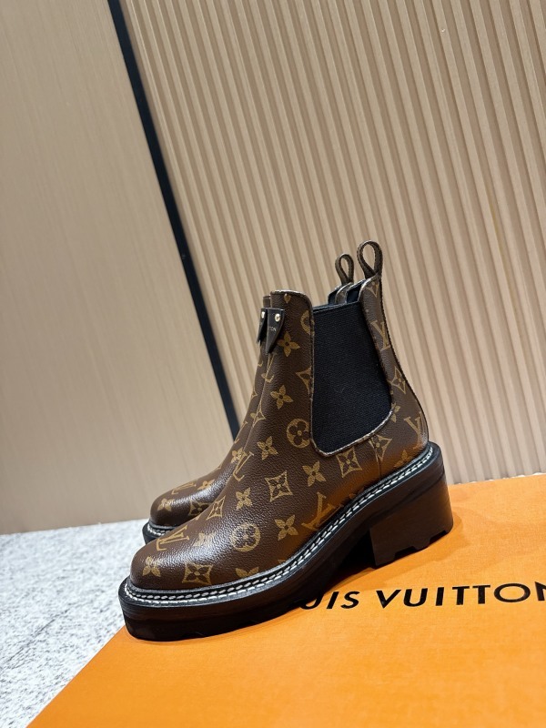 LV 0010