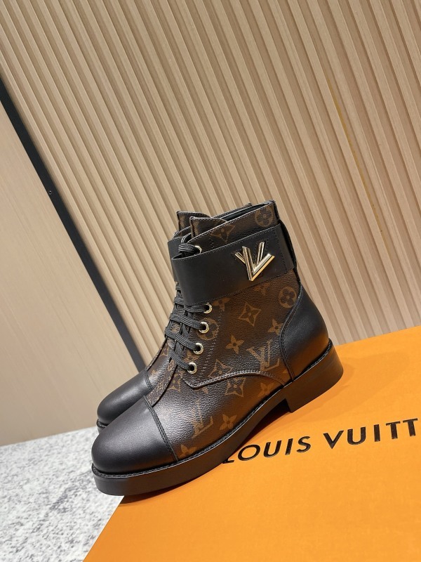 LV 0001