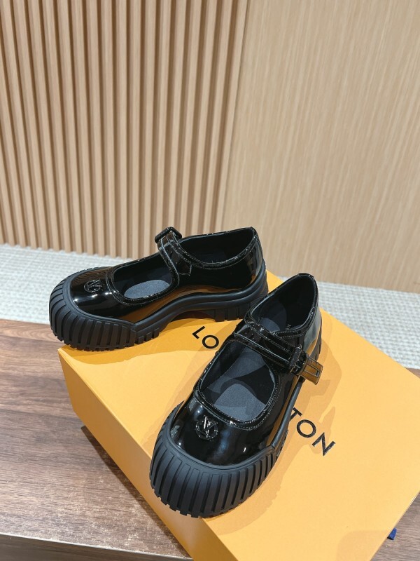 LV 0026