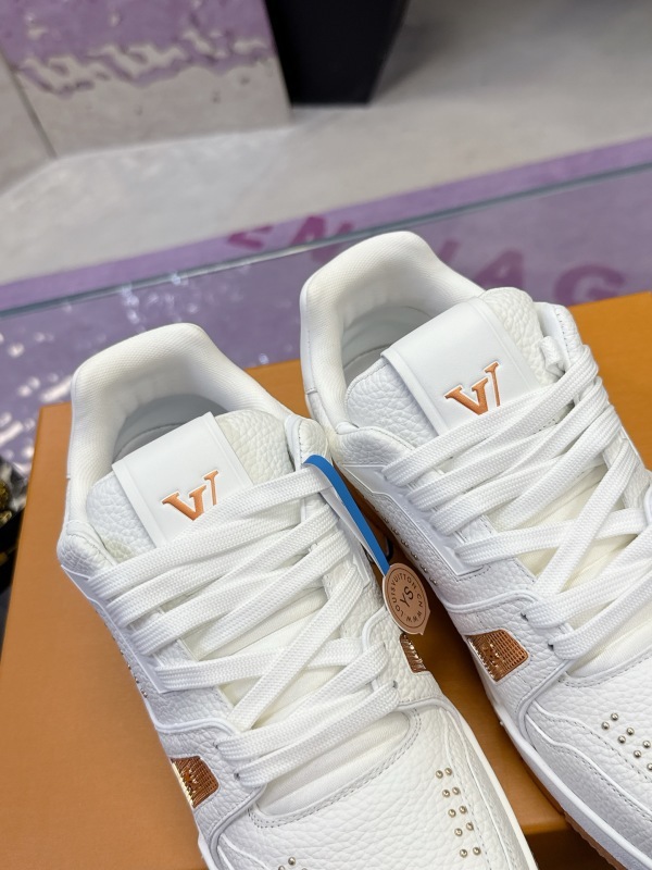 LV 0073