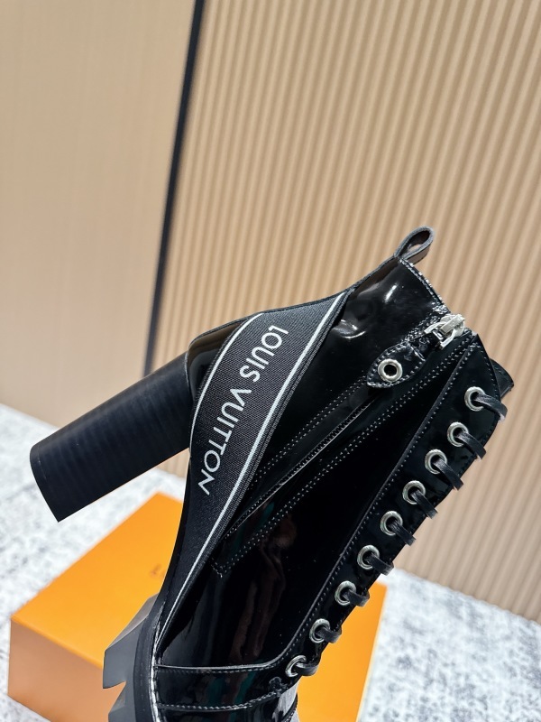 LV 0042