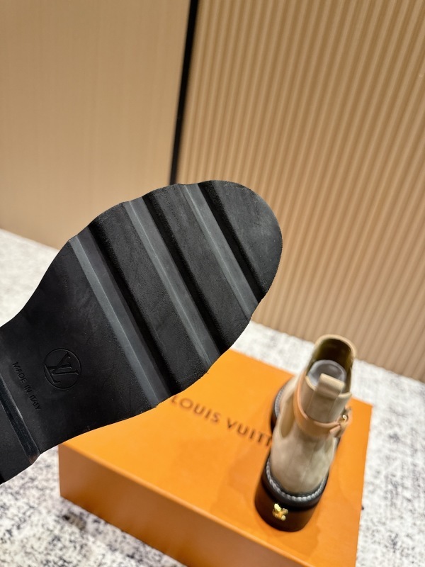 LV 0006