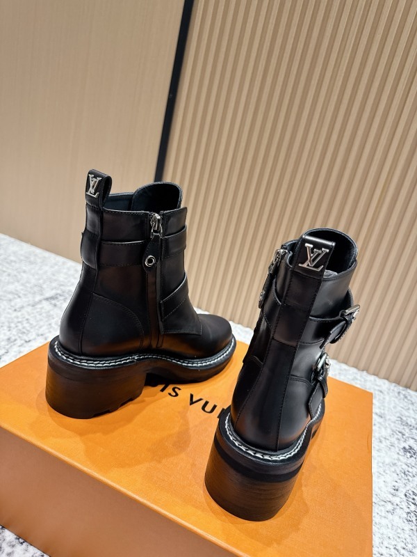 LV 0008