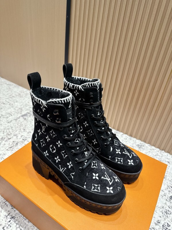 LV 0018