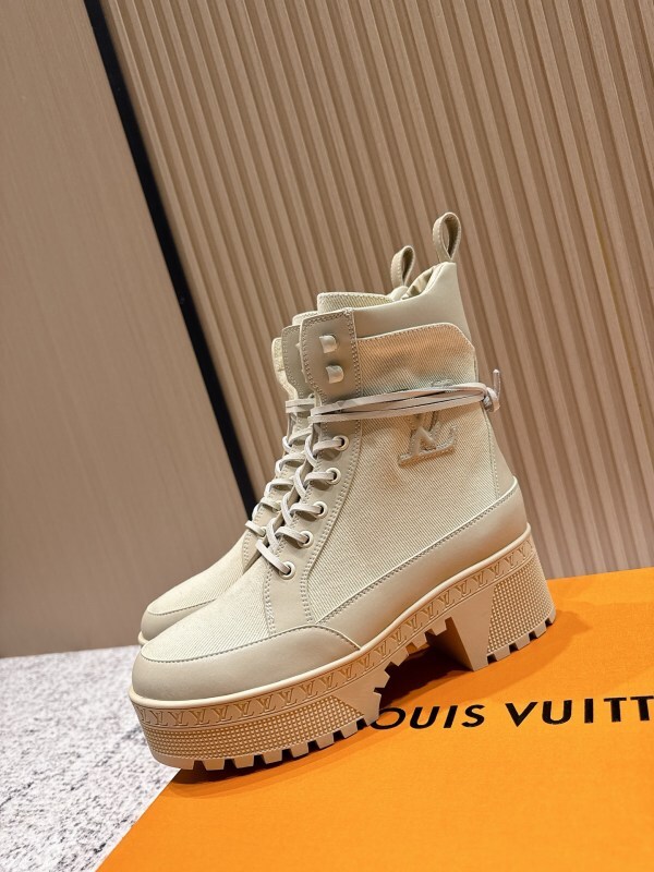 LV 0026