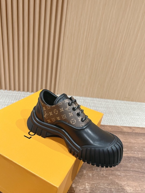 LV 0024