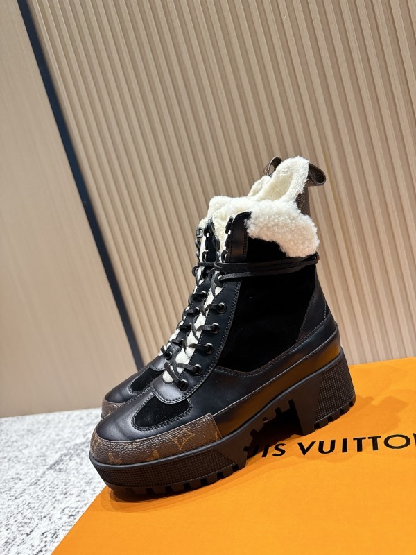 LV 0036