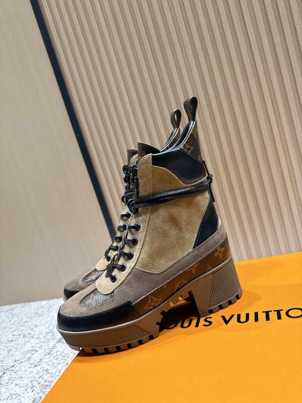 LV 0033