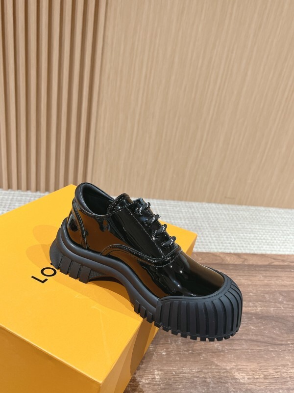 LV 0025