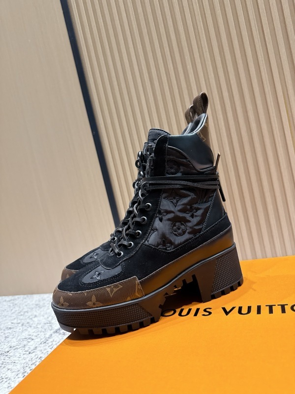 LV 0032