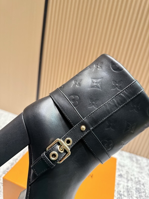 LV 0057