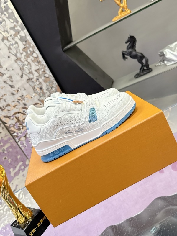 LV 0074