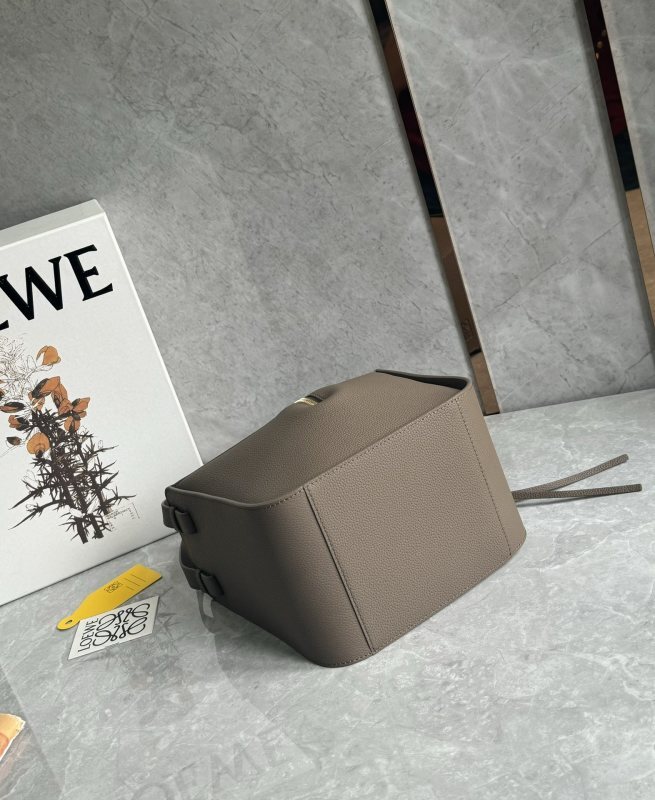 LOEWE 0649