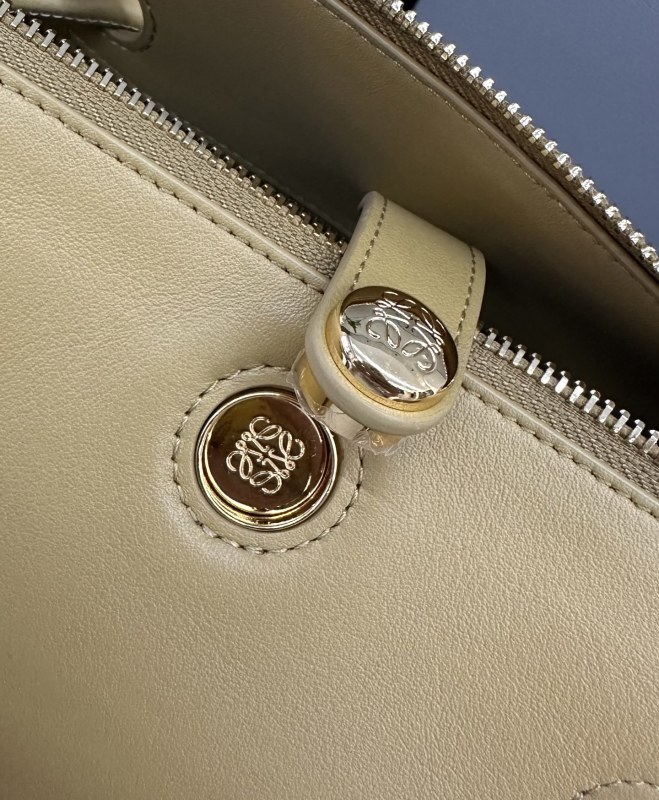 LOEWE 0585