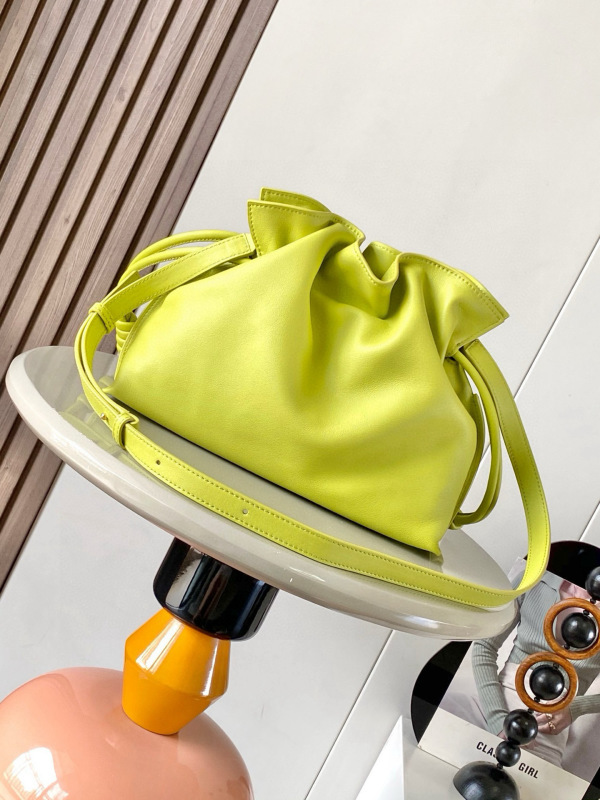 LOEWE 0438