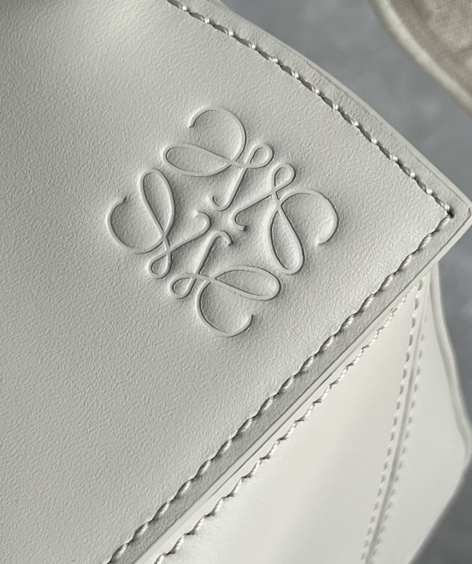 LOEWE 0768