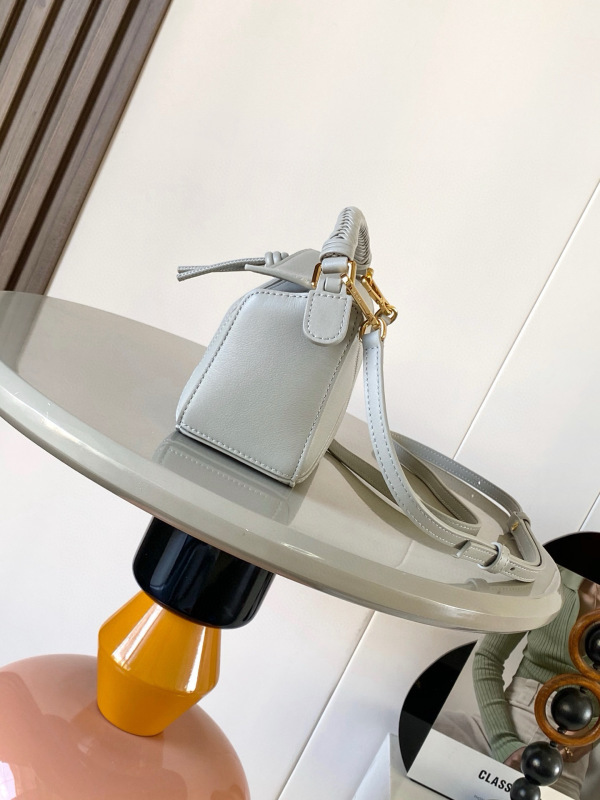 LOEWE 0148