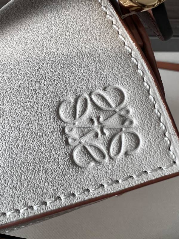 LOEWE 0520