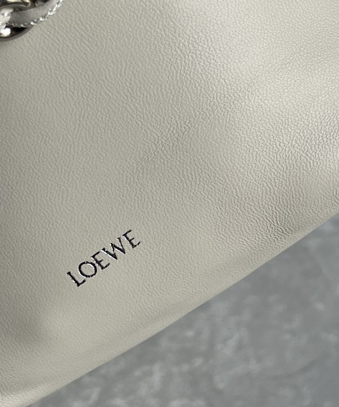LOEWE 0008