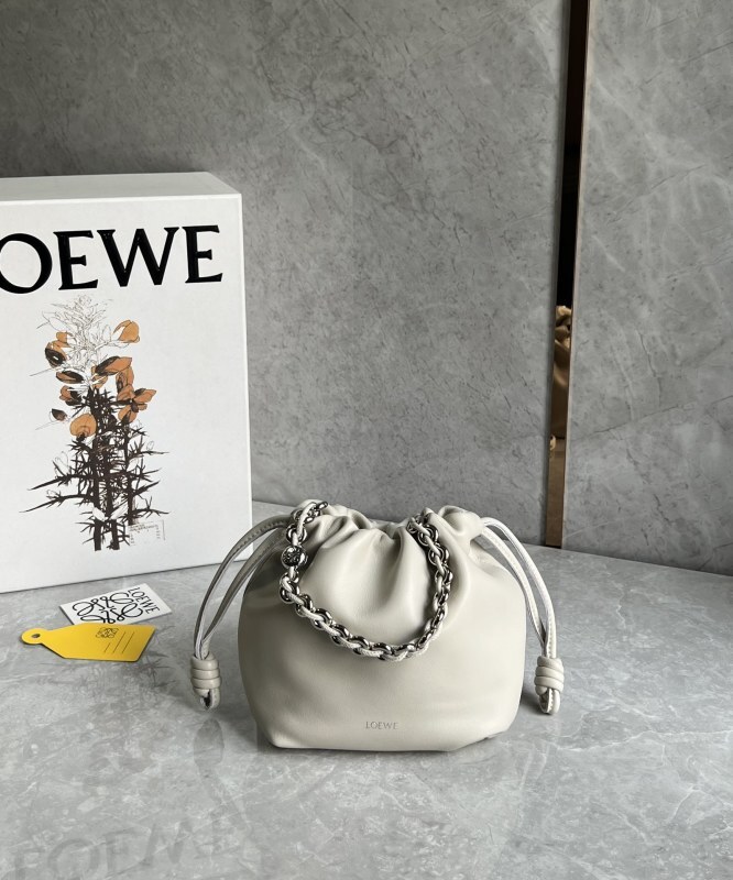 LOEWE 0008