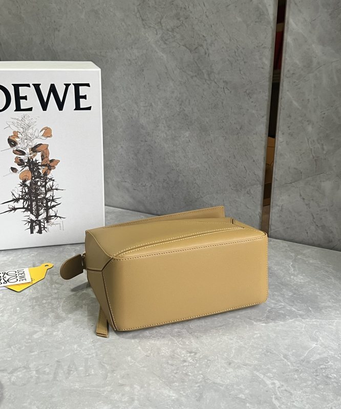 LOEWE 0795