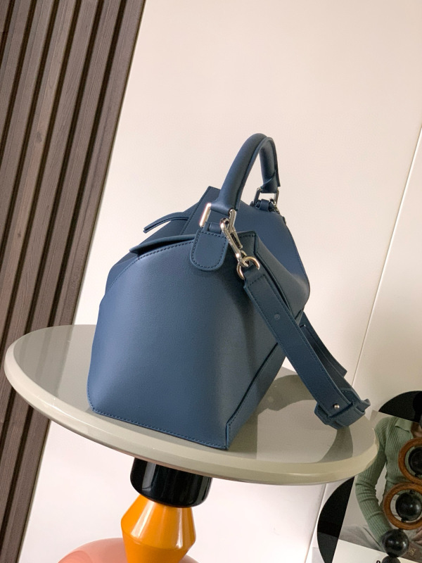 LOEWE 0137