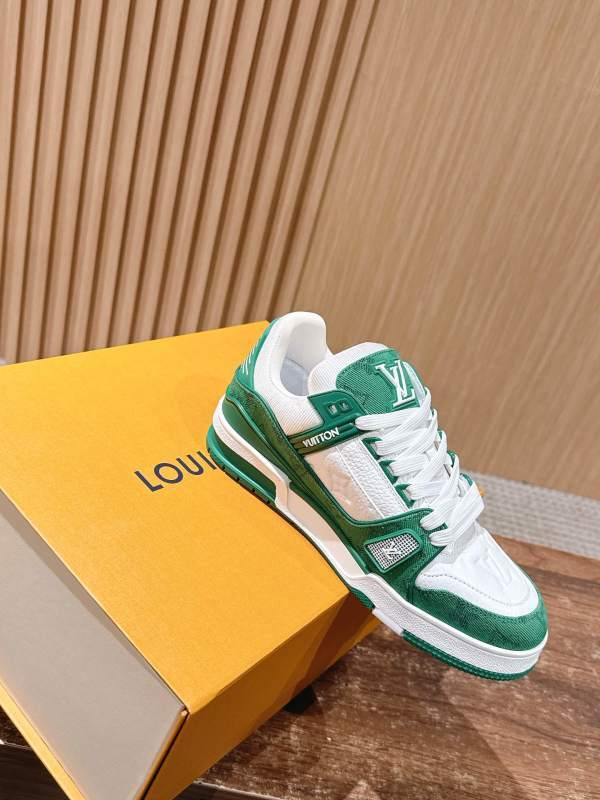 LV 0054