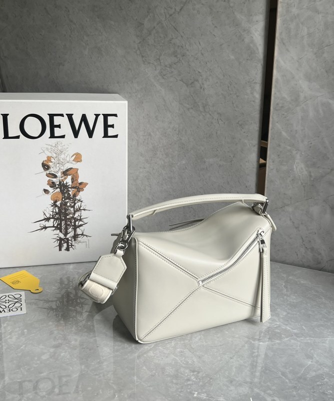 LOEWE 0768