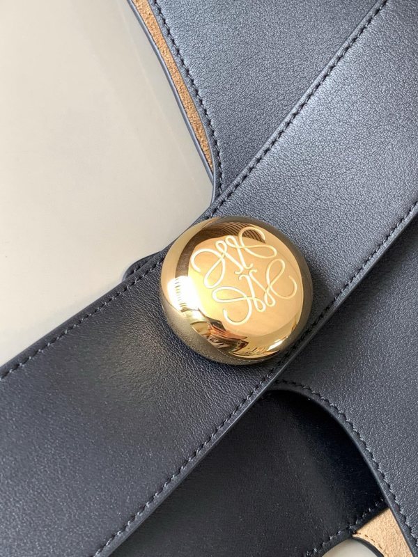 LOEWE 0921
